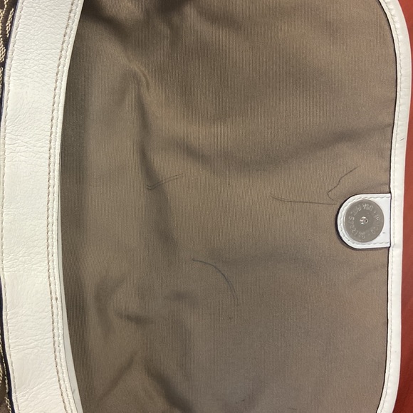Coach Signature Canvas Hobo F13739 - Picture 4 of 8